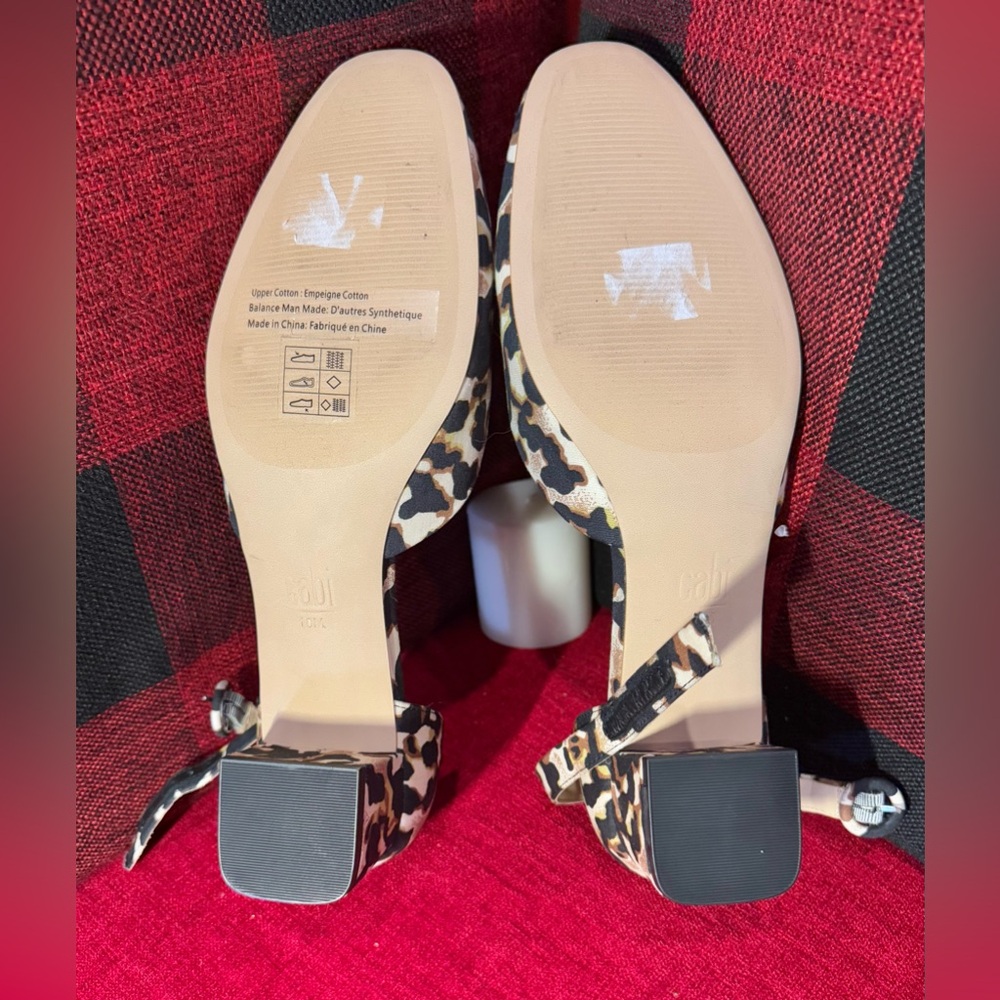 Cabi Kiki ankle strap leopard print block heel - Picture 6 of 6